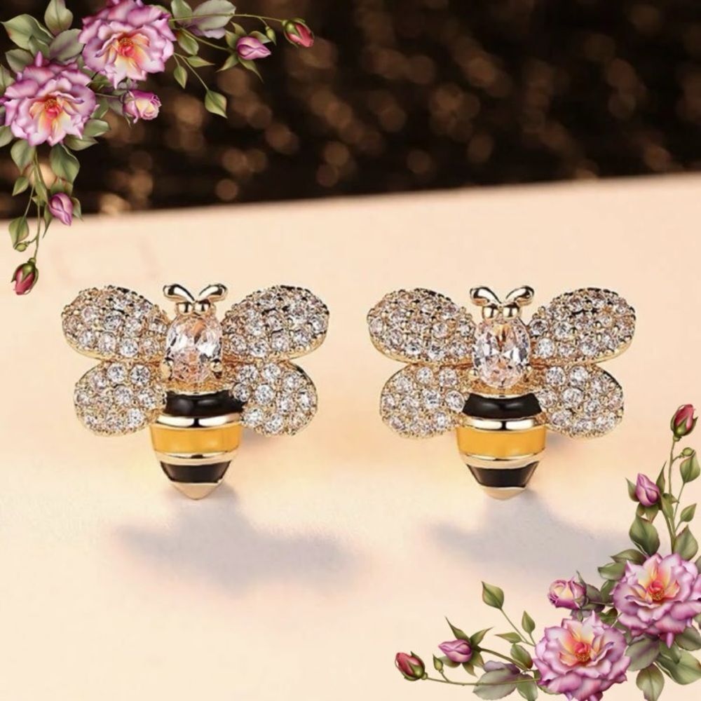 Stainless Steel Cubic Zirconia‎ Bee Stud Earrings